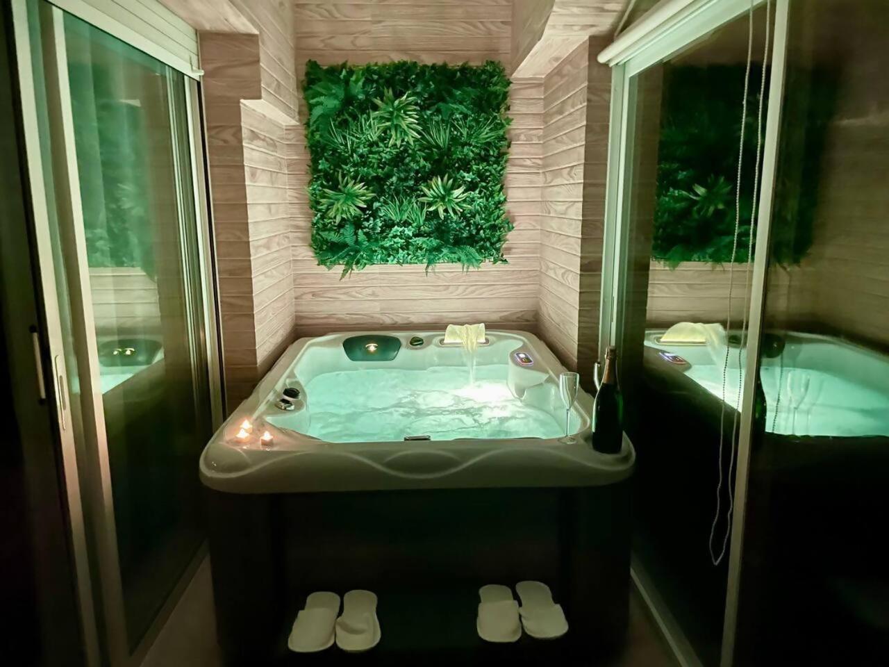B&P Alojamientos Miami Platja Paradise Екстериор снимка